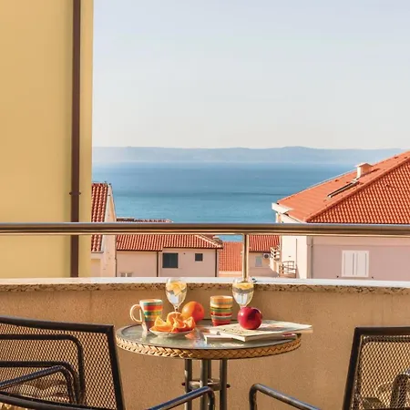 Stunning In With Wifi Apartment
