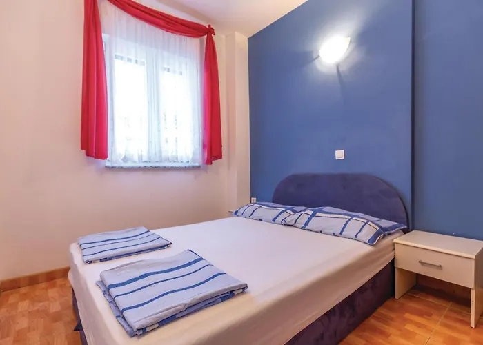 Daire Two-bedroom In Makarska