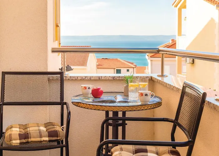Two-bedroom In * Makarska